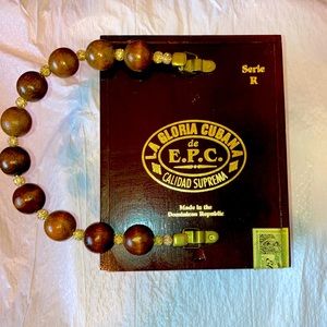 La Gloria Cubana cigar box purse